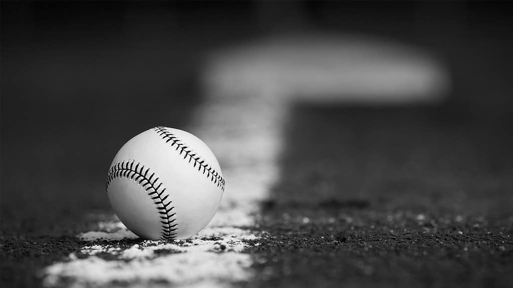 mlb-baseball-third-base-line-infield-stadium